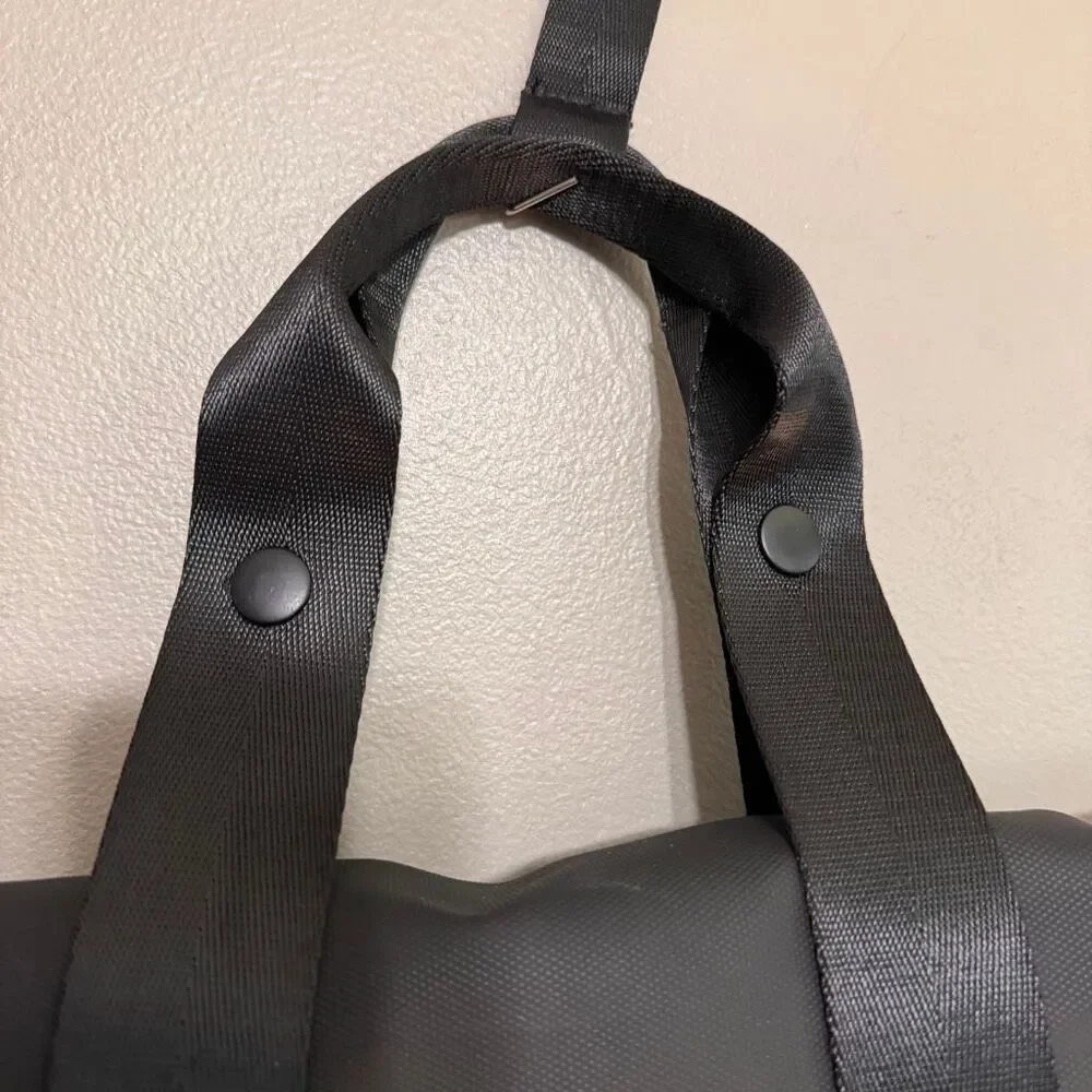 UNRL Train x Travel Tote Bag/Backpack black